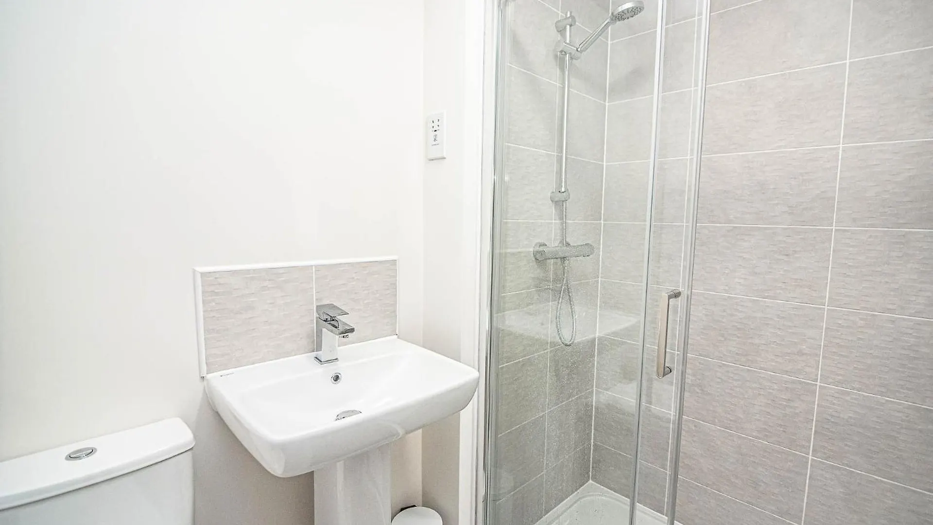 Apartament Solid Mirror Modern Riverside Home, Doncaster